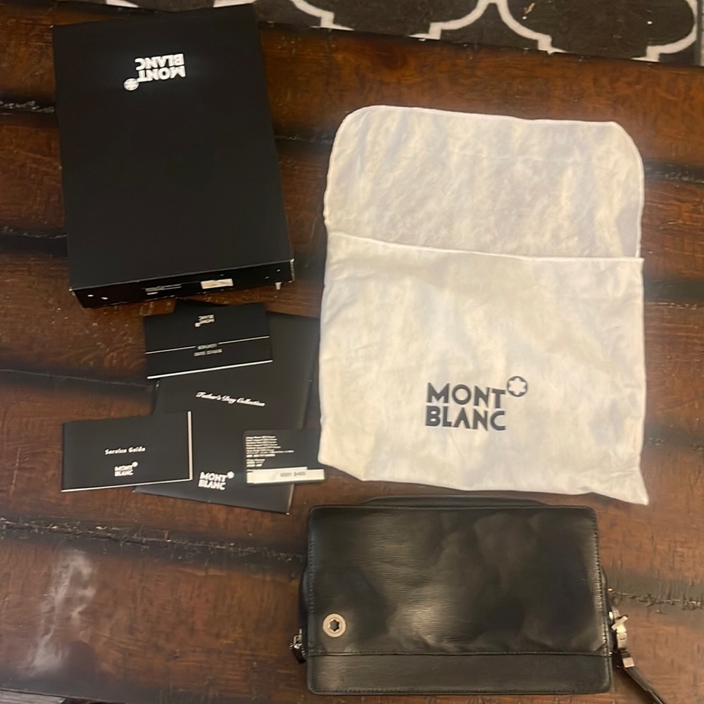 Mont Blanc clutch